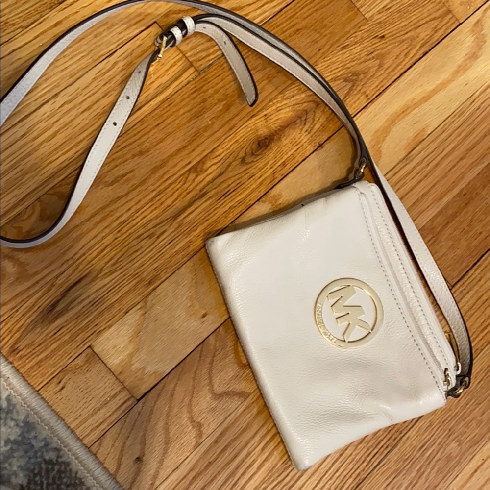 Michael Kohrs cross body bag